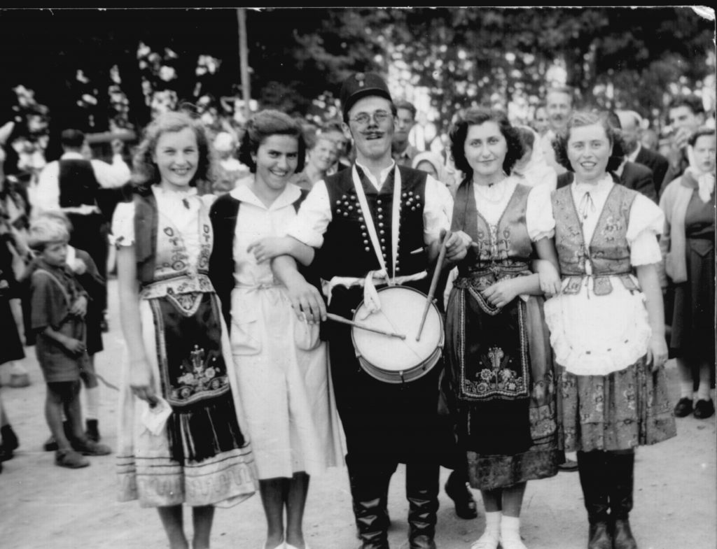 11.szureti bal 1955