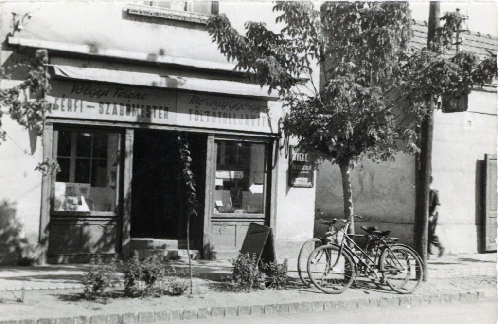 Morvay gyorgyne toltotoll javito uzlete volgyi bacsi ferfi szabosagaban