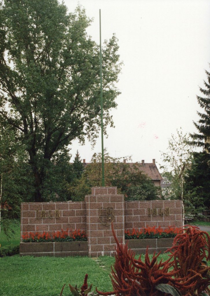 10 1848 as emlekmu fo ter