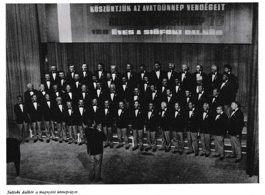 Konyvtar 1976 dalkor