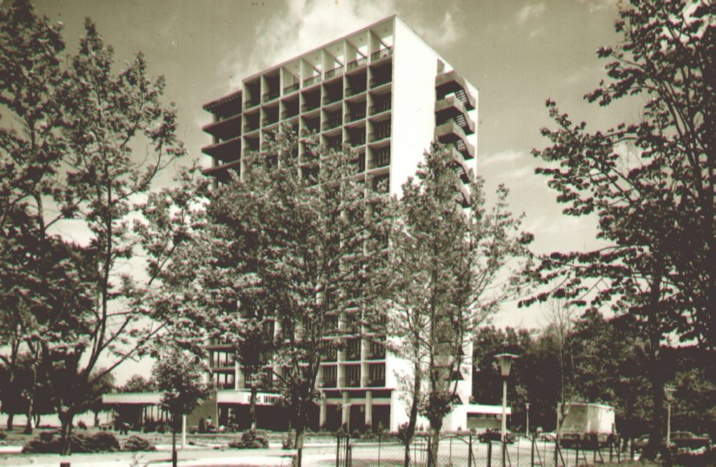 16 Europa szallo