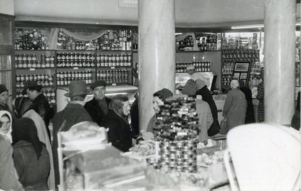 1960 as evek vege Nagynepbolt